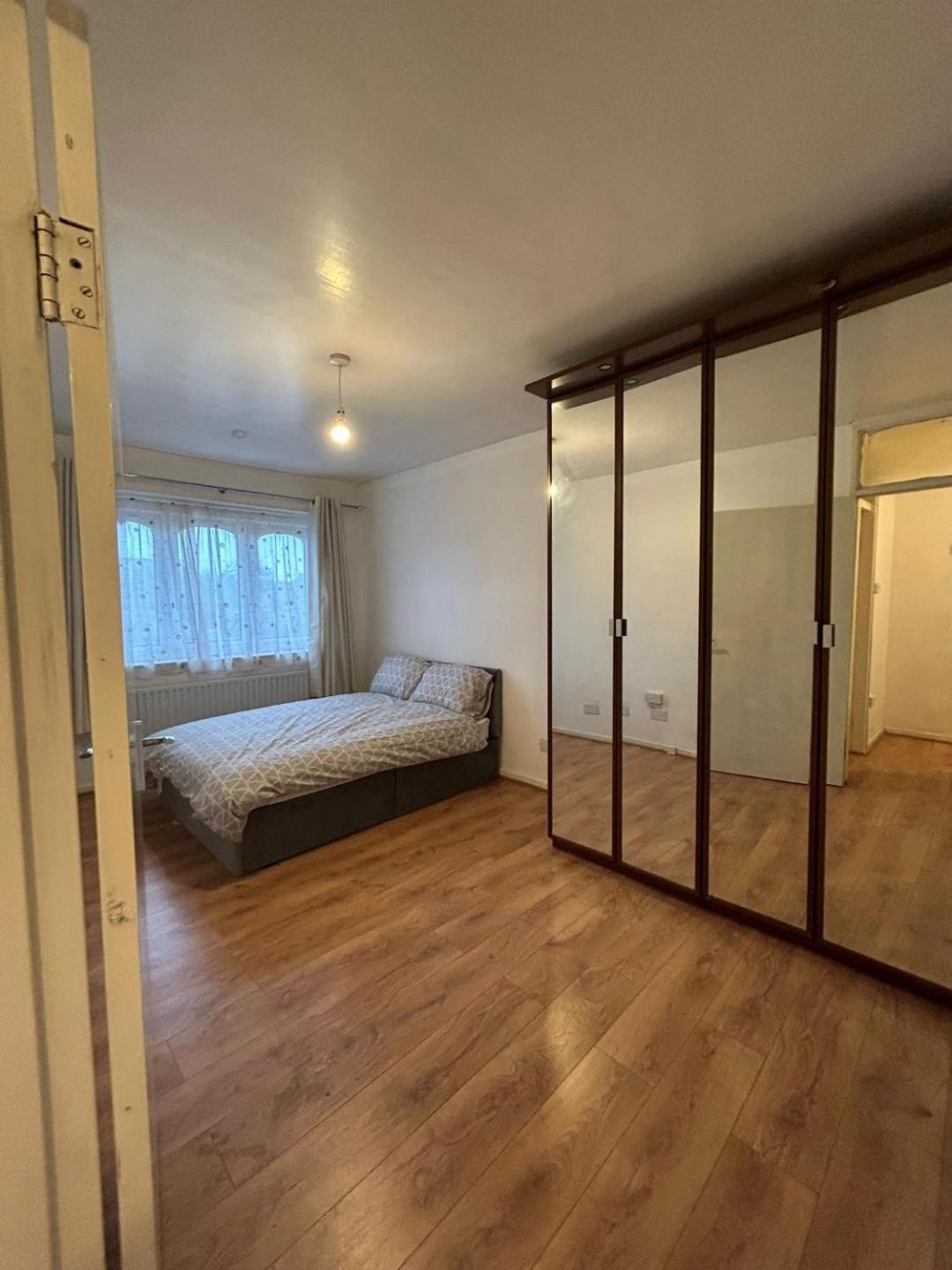Entire Appartment Near Birmingham City מראה חיצוני תמונה