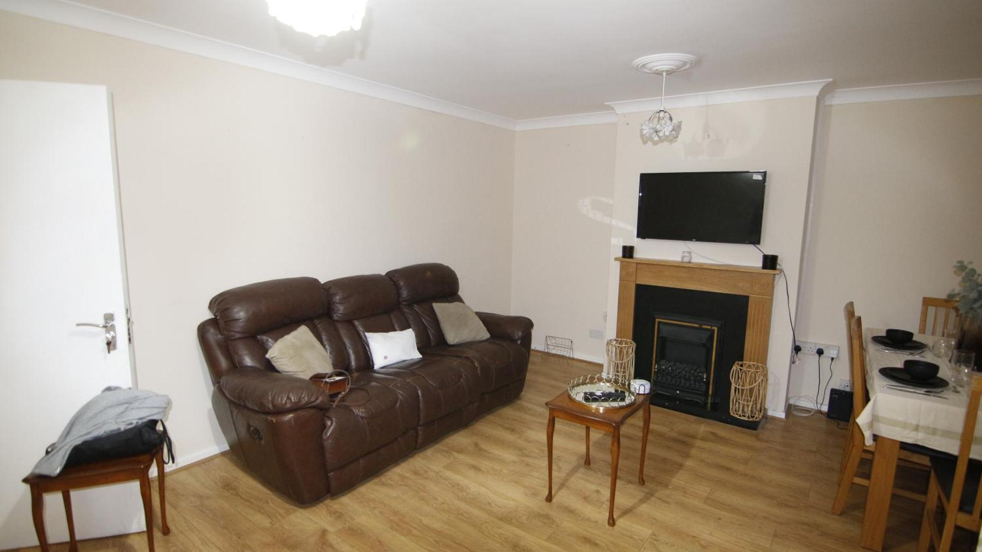 Entire Appartment Near Birmingham City מראה חיצוני תמונה